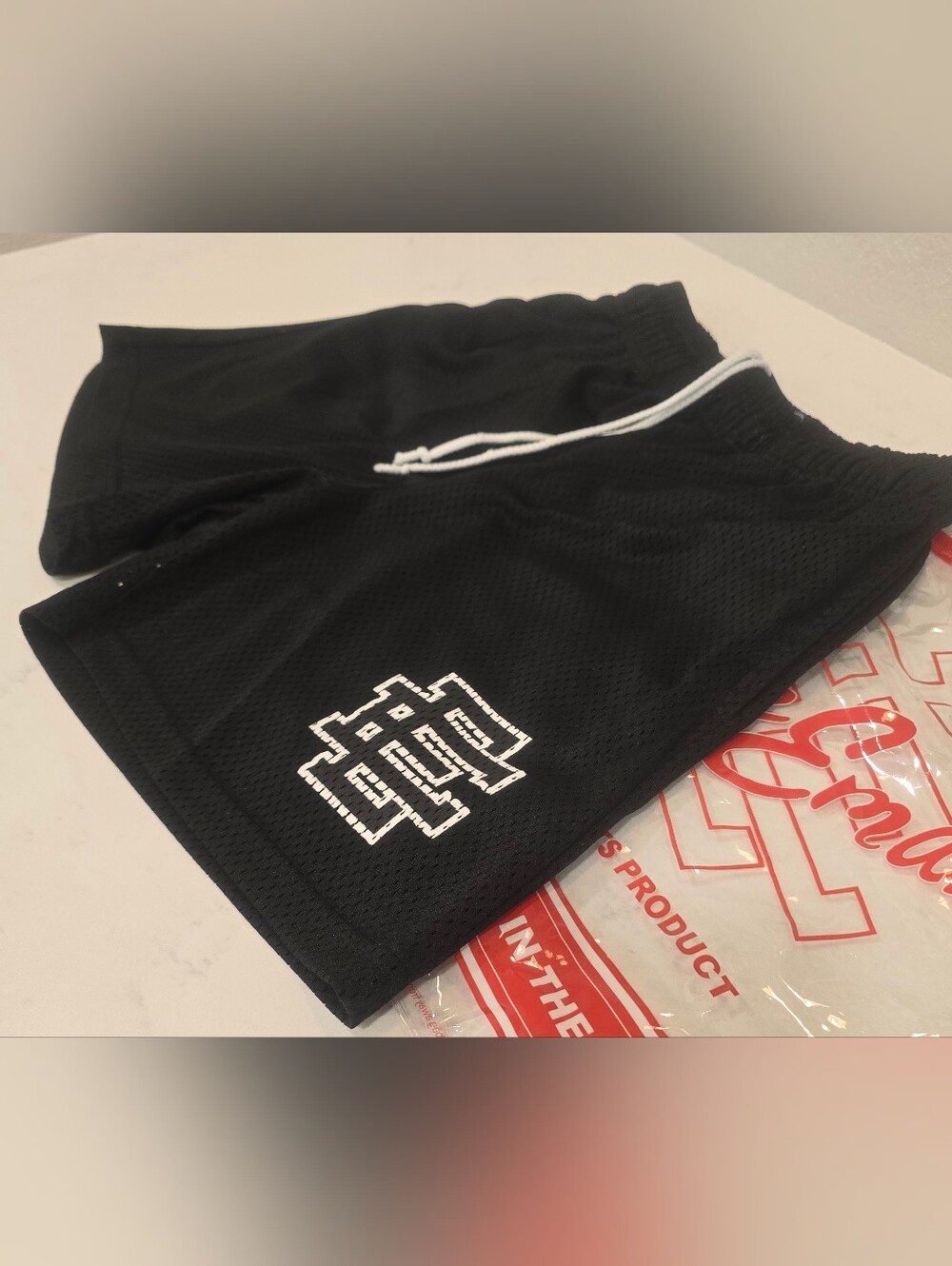 ERIC EMANUEL - EE BASIC SHORTS - Black/White